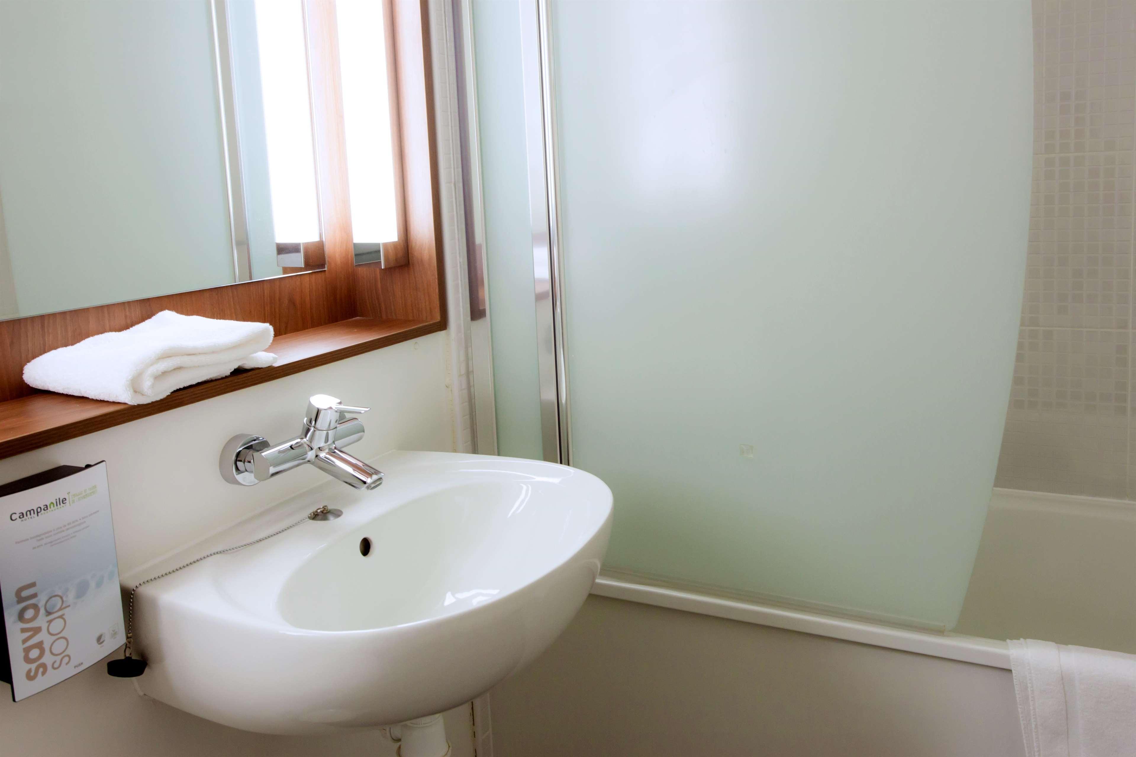 Campanile Saint-Malo ~ Saint-Jouan-Des-Guerets Hotel Екстериор снимка