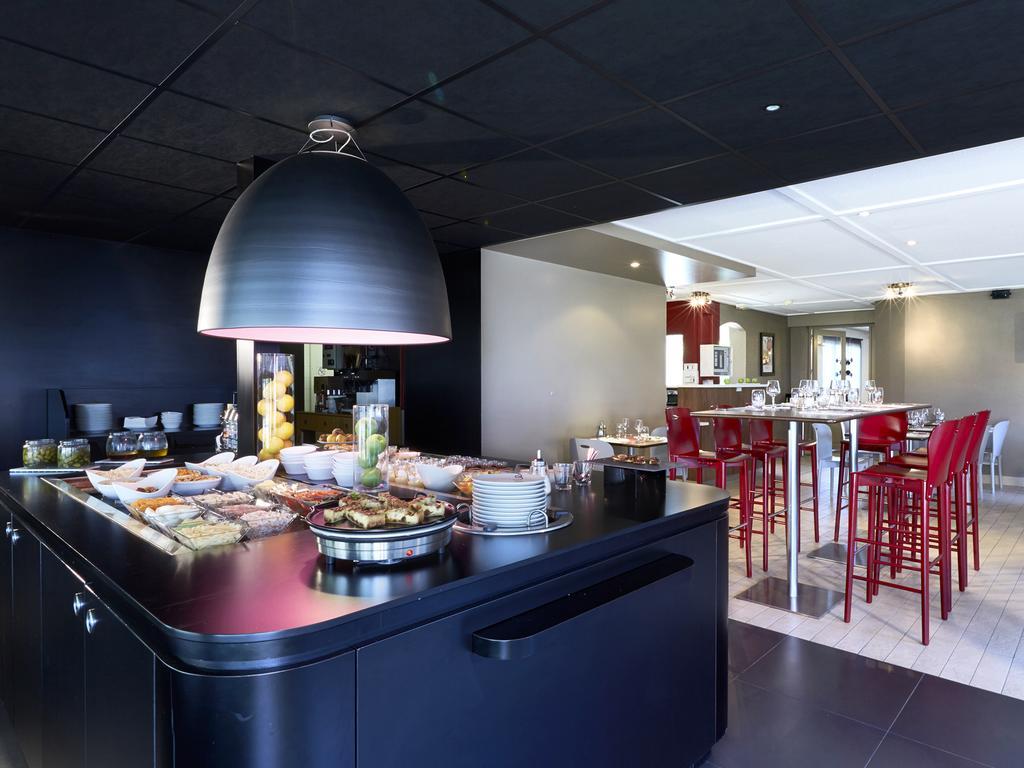 Campanile Saint-Malo ~ Saint-Jouan-Des-Guerets Hotel Екстериор снимка